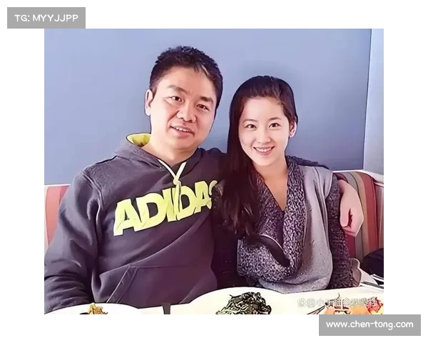 刘强东回宿迁视察与网友合影 章泽天伦敦练网球展现少女气质 刘强东回宿迁视察与网友合影 章泽天伦敦练网球展现少女气质