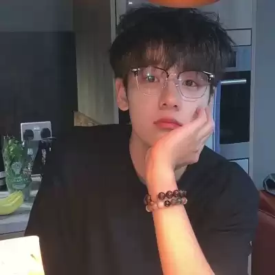 仰映容